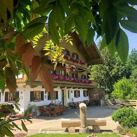 Gaestehaus Herbstbauernhof Siegsdorf Esterno foto