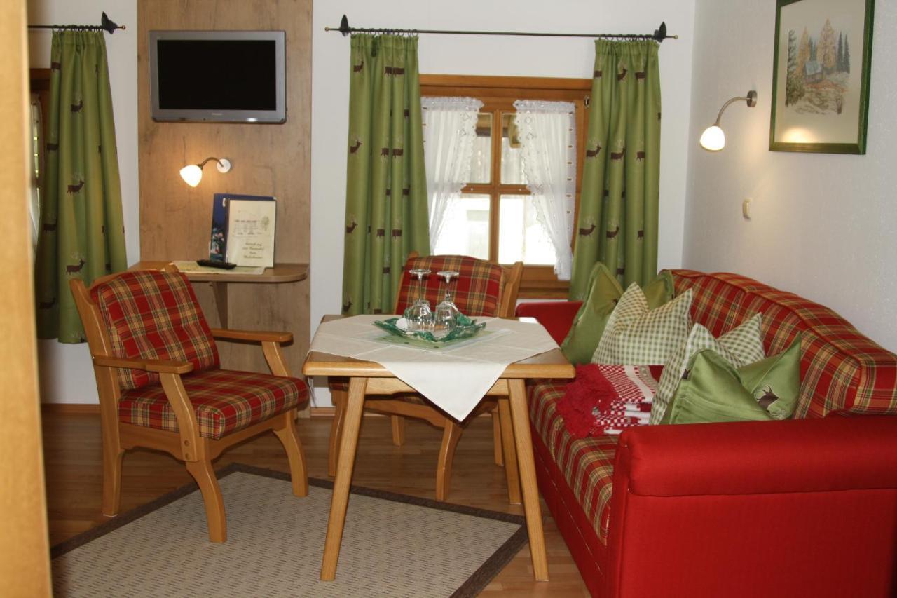 Gaestehaus Herbstbauernhof Siegsdorf Esterno foto