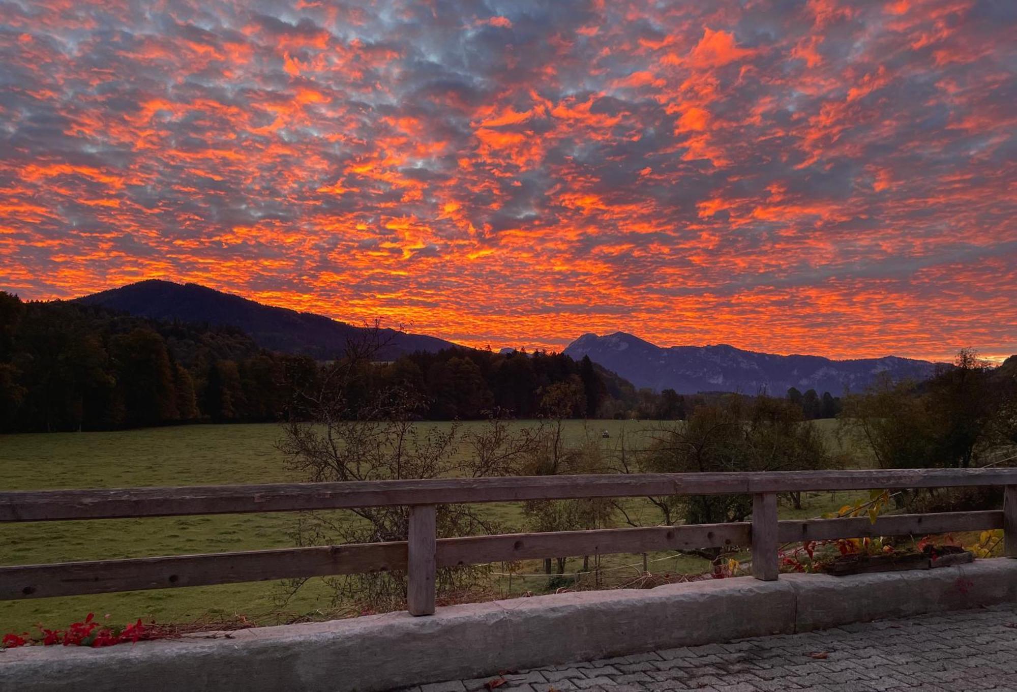 Gaestehaus Herbstbauernhof Siegsdorf Esterno foto